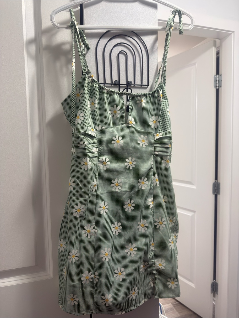 Green Daisy Print Tie-Strap Sundress